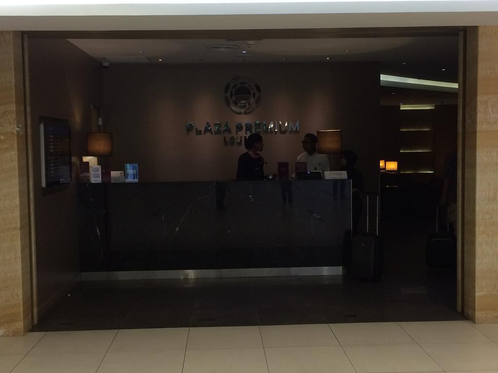 מלון באייאן לפאס Plaza Premium Lounge מראה חיצוני תמונה